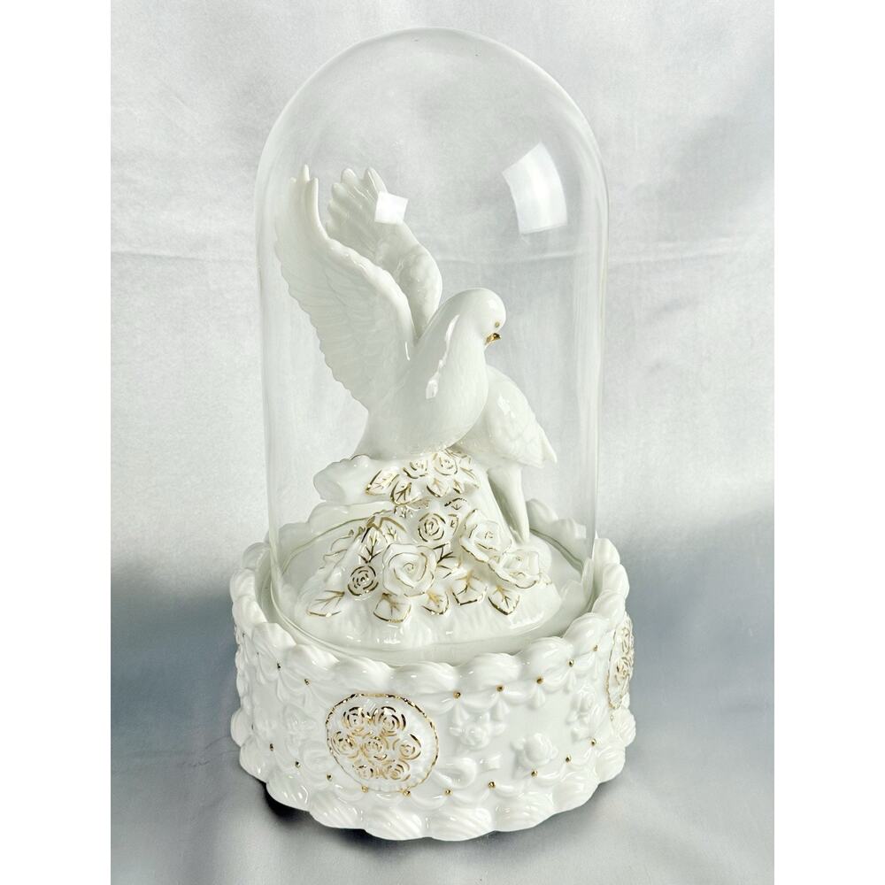 Love Doves Sculpture San Fransisco Music Box Co w/ Glass Dome Unchained Melody - Picture 3 of 12